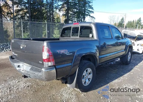 2011 Toyota Tacoma Base V6 z USA, uszkodzony, nr VIN 3TMLU4EN1BM074461